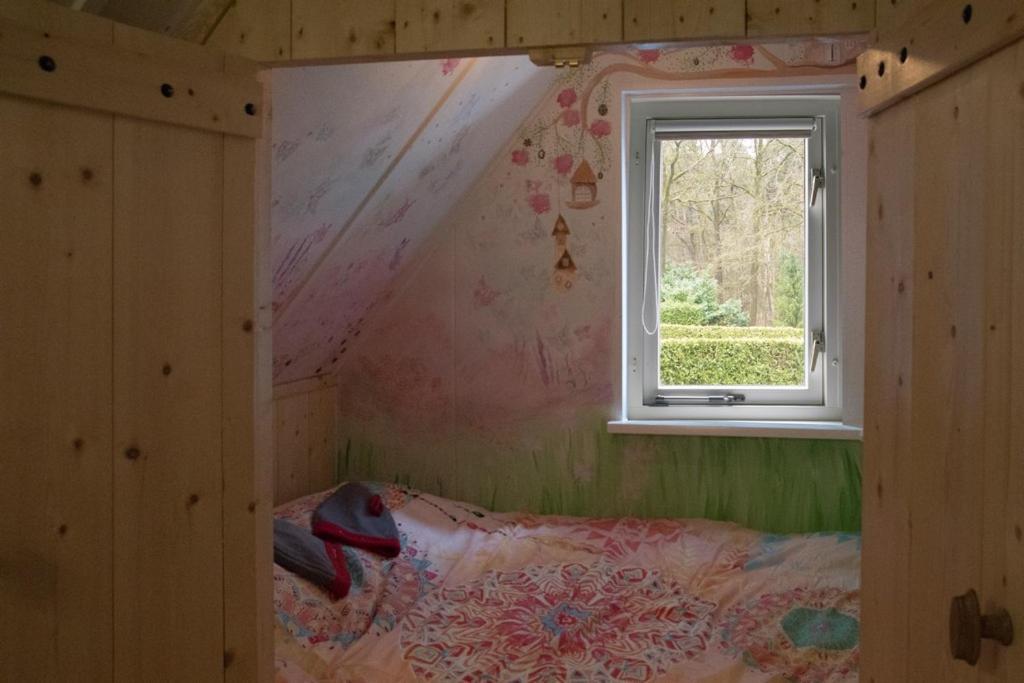 ווינטרסווייק Groepsaccommodatie Kom In De Bedstee Sprookje מראה חיצוני תמונה