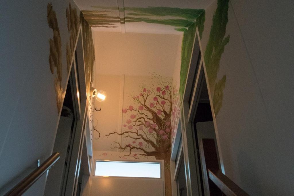 ווינטרסווייק Groepsaccommodatie Kom In De Bedstee Sprookje מראה חיצוני תמונה